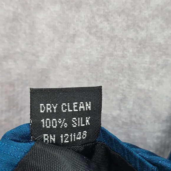 Croft & Barrow Blue Stripe Geometric Repp Neck Tie Men's - Picture 5 of 6